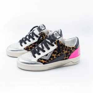 4B12 - KYLE LEO FUCSIA