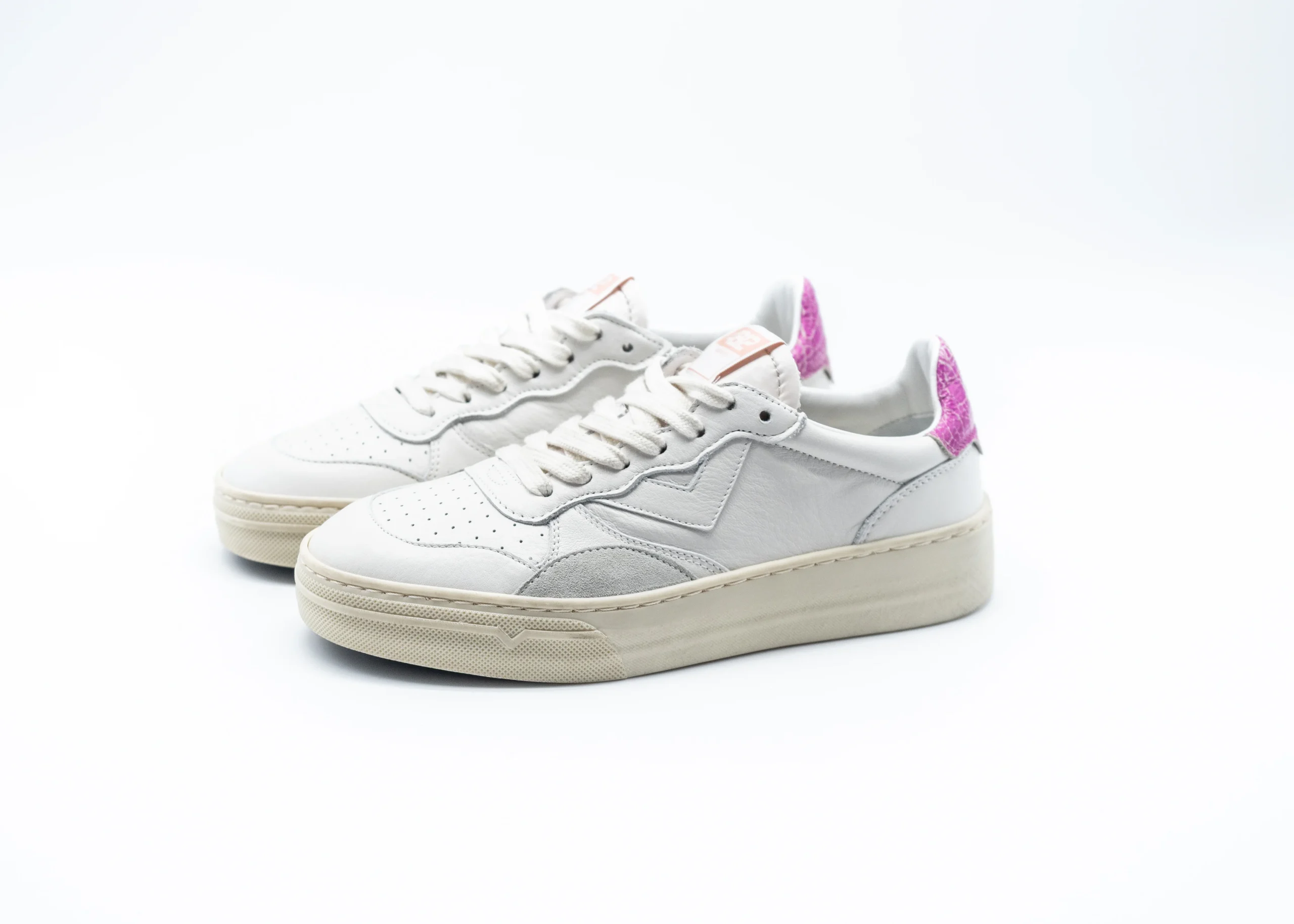 4B12 - HYPER BIANCO FUXIA