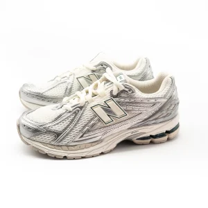 NEW BALANCE - NEW BALANCE 1906R SILVER METALLIC SEA SALT E NEW SPRUCE