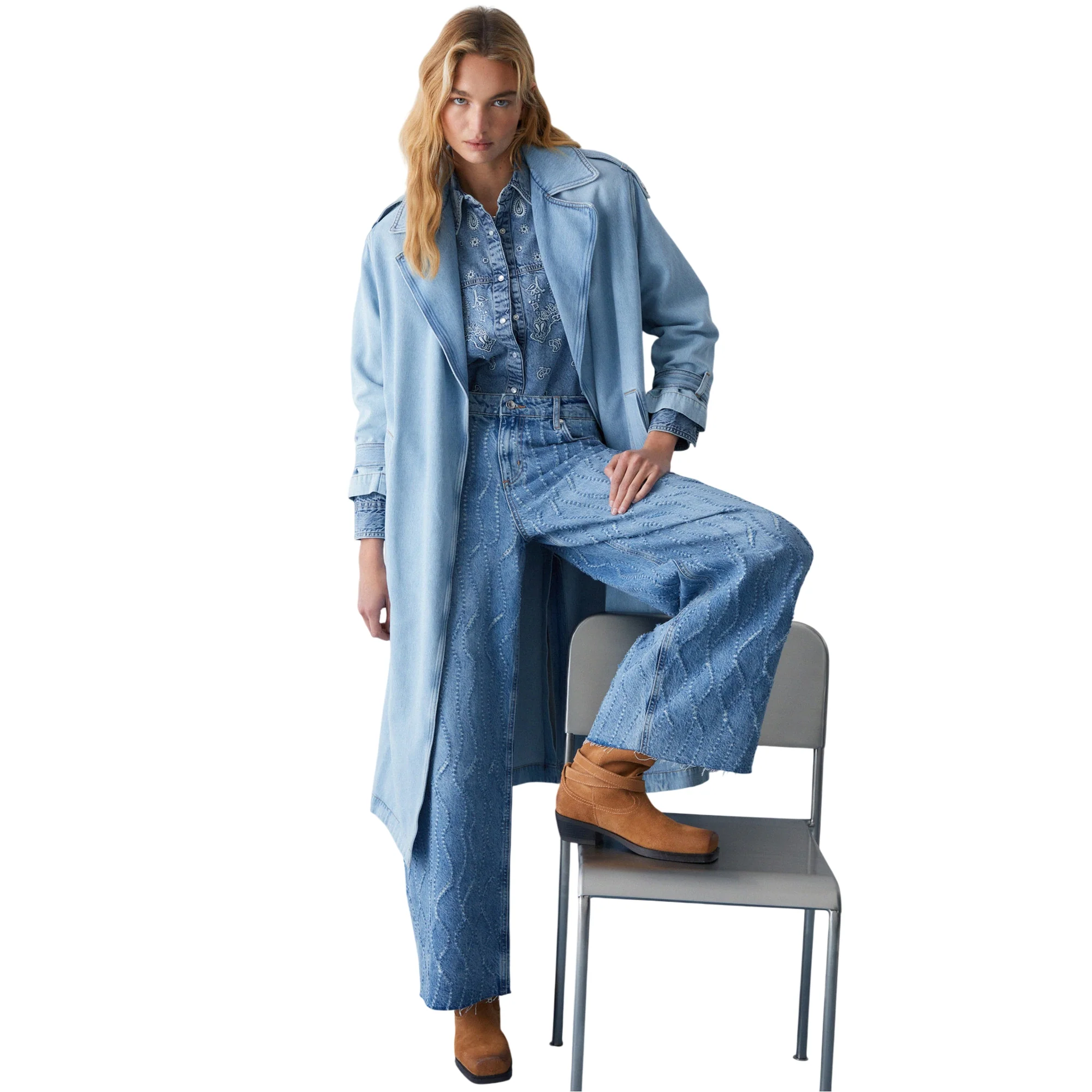 Jeans flare Donna con dettagli laserati - immagine 6