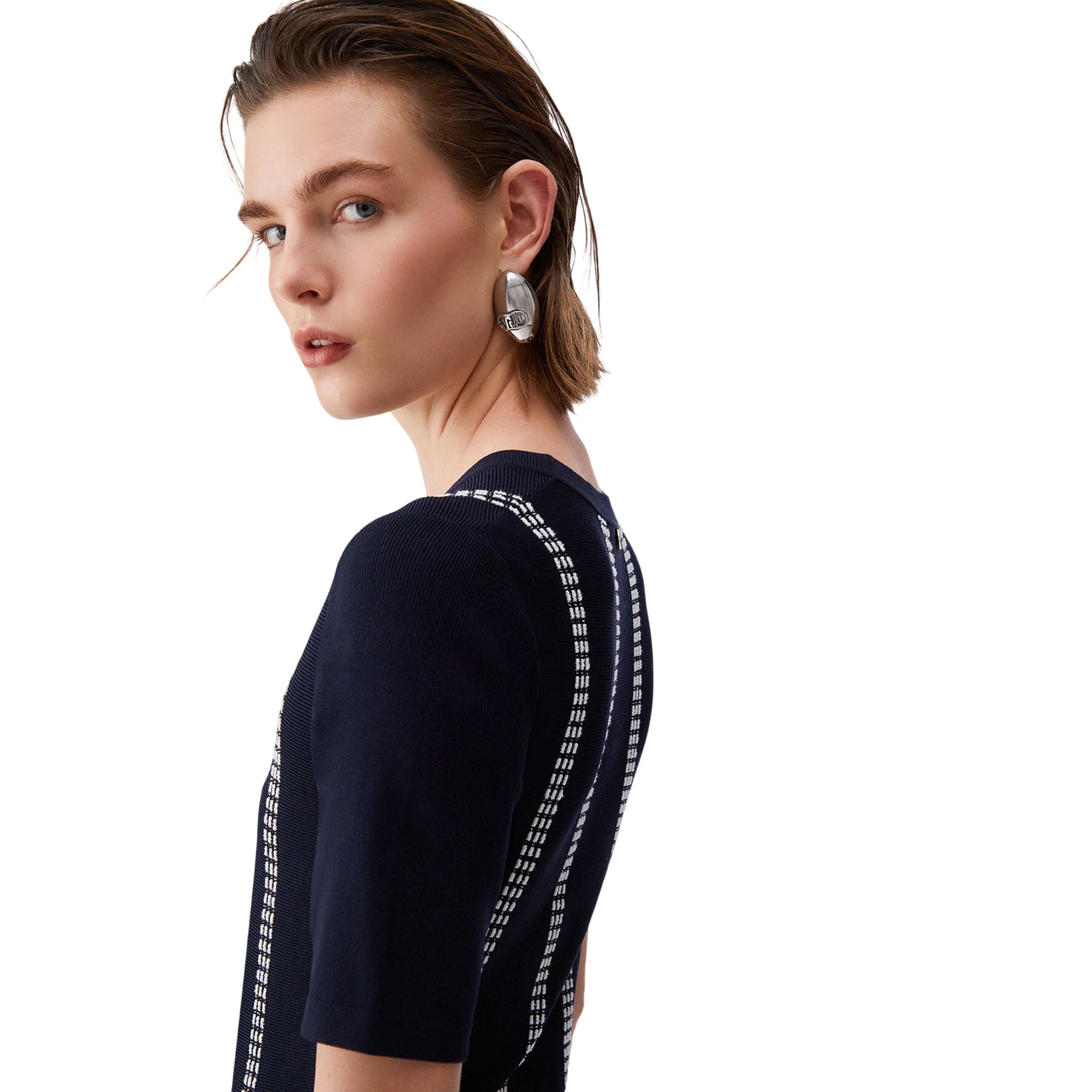 Abito blu in maglia con linee bianche verticali - immagine 7