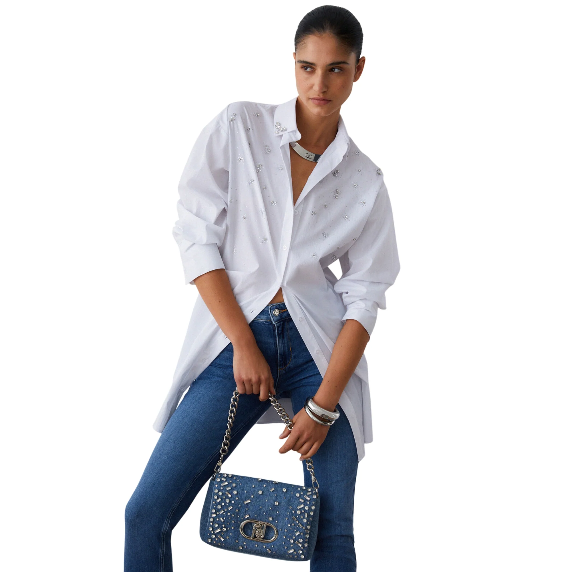 Abito bianco impreziosito con ricami gioiello - immagine 6