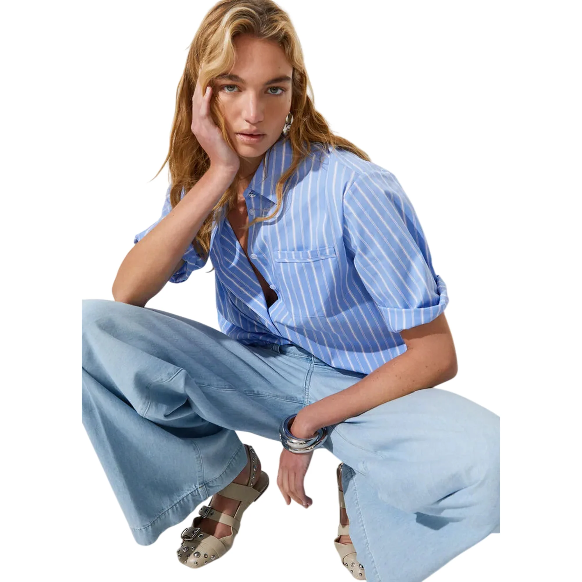 Camicia azzurra a righe con tasca sul petto - immagine 4